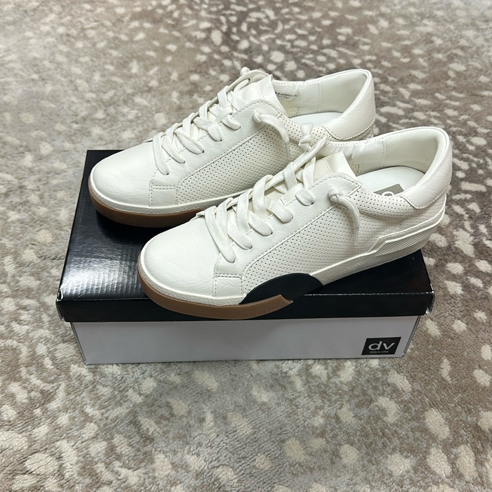 NIB - DV shoes for sale